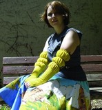 Glove_crop_2