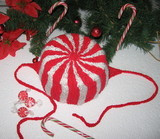 108_peppermint_hat_a_thumb