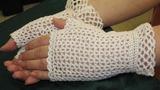Lacy_fingerless_gloves1_thumb