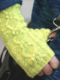Queenstmitts1_thumb
